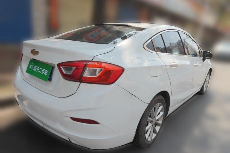 Used Chevrolet Cruze 2018 320 Automatic Pioneer Sunroof Edition Rear Right 45 Deg
