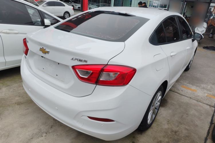 Used Chevrolet Cruze 2018 320 Automatic Pioneer Sunroof Edition Rear Right 45 Deg