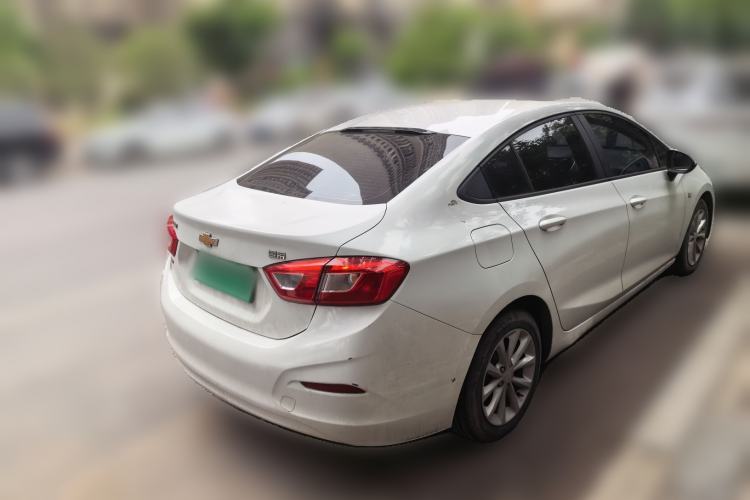 Used Chevrolet Cruze 2018 320 Automatic Pioneer Sunroof Edition Rear Right 45 Deg