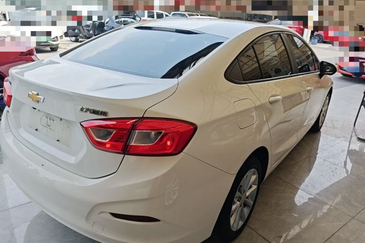 Used Chevrolet Cruze 2018 320 Automatic Pioneer Sunroof Edition Rear Right 45 Deg