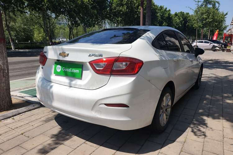 Used Chevrolet Cruze 2018 320 Automatic Pioneer Sunroof Edition Rear Right 45 Deg