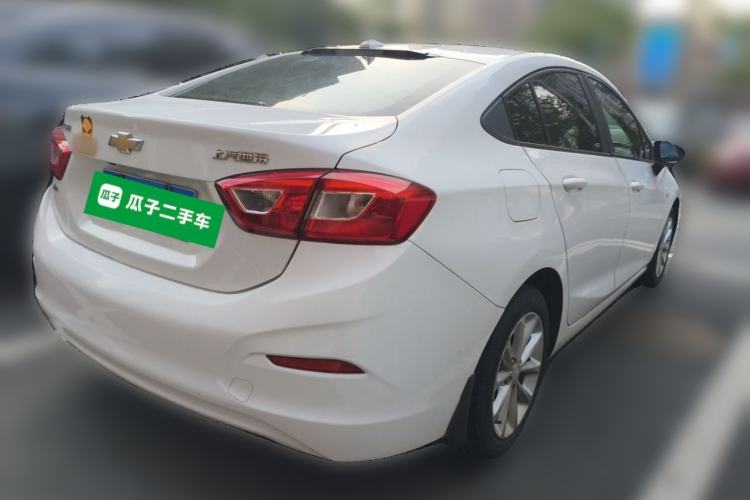 Used Chevrolet Cruze 2018 320 Automatic Pioneer Sunroof Edition Rear Right 45 Deg