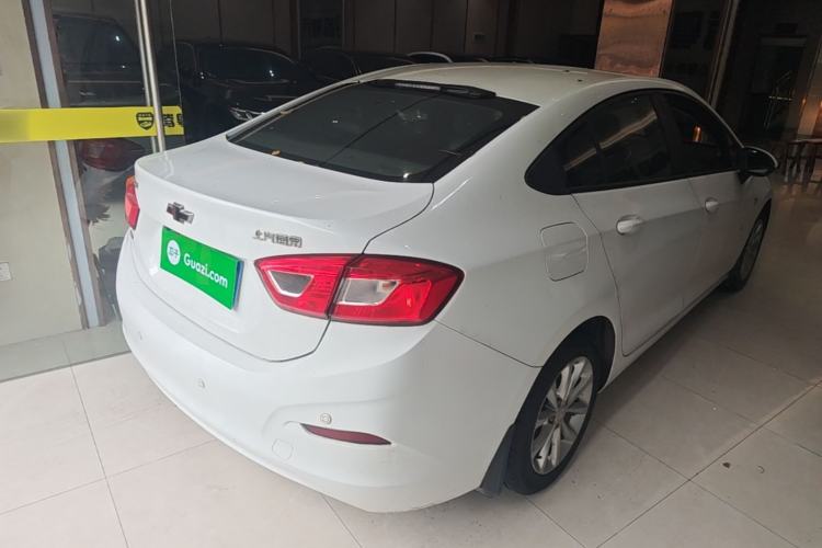 Used Chevrolet Cruze 2018 320 Automatic Pioneer Sunroof Edition Rear Right 45 Deg