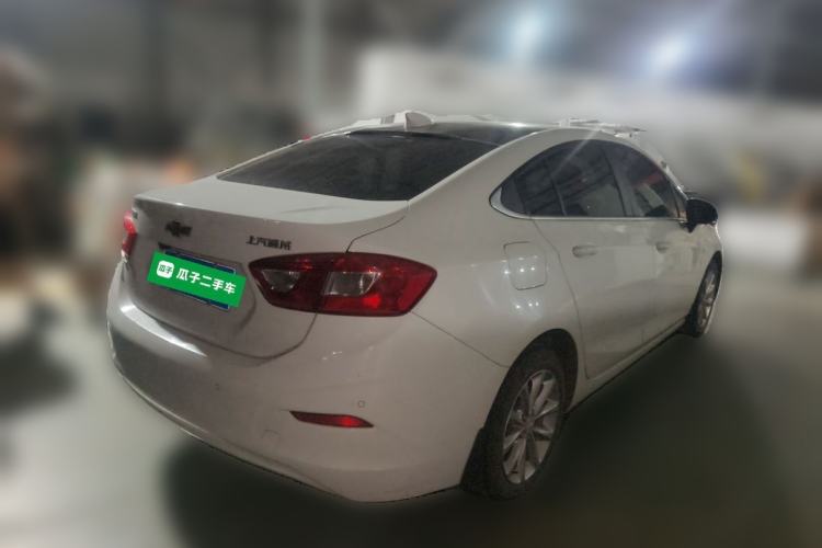 Used Chevrolet Cruze 2018 320 Manual Xuanfeng Edition Rear Right 45 Deg