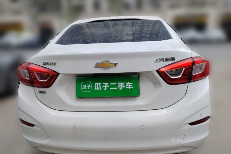 Used Chevrolet Cruze 2018 Revised Version 320 Automatic Pioneer Edition Rear
