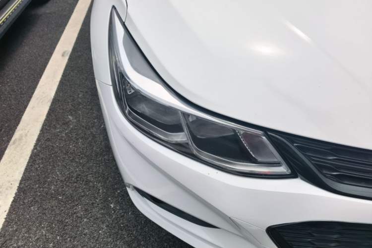 Used Chevrolet Cruze 2018 Redline 320 Automatic Xuanfeng Urban Edition Right Front Headlight