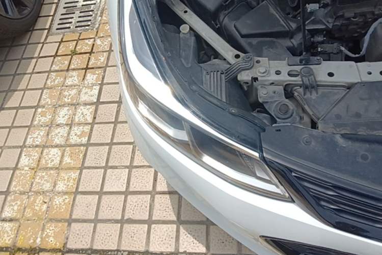 Used Chevrolet Cruze 2018 Redline 320 Automatic Xuanfeng Urban Edition Right Front Headlight