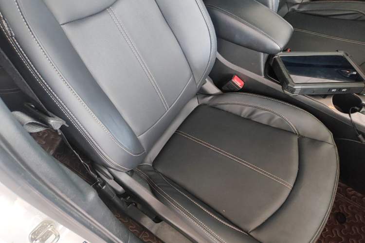 Used Chevrolet Cruze 2018 320 Automatic Pioneer Sunroof Edition Right Front Seat