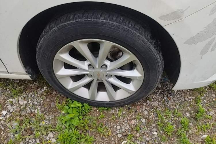 Used Chevrolet Cruze 2018 320 Automatic Xuanfeng Urban Edition Right Front Wheel Hub