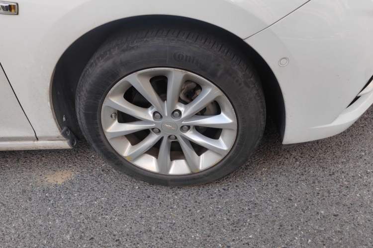 Used Chevrolet Cruze 2018 320 Automatic Xuanfeng Urban Edition Right Front Wheel Hub