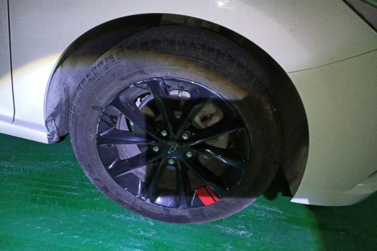 Used Chevrolet Cruze 2018 Redline 320 Automatic Xuanfeng Urban Edition Right Front Wheel Hub