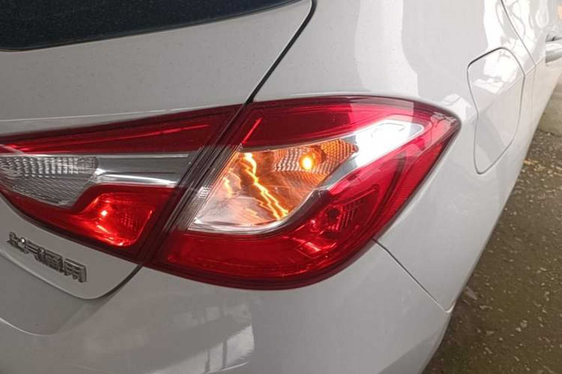 Used Chevrolet Cruze 2018 Hatchback 320 Automatic Pioneer Sunroof Edition Right Rear Taillight