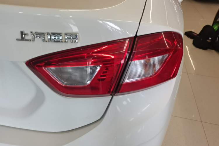 Used Chevrolet Cruze 2018 320 Automatic Pioneer Sunroof Edition Right Rear Taillight