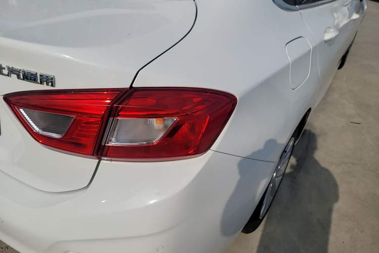 Used Chevrolet Cruze 2018 330T Dual-Clutch Xuanfeng Edition Right Rear Taillight