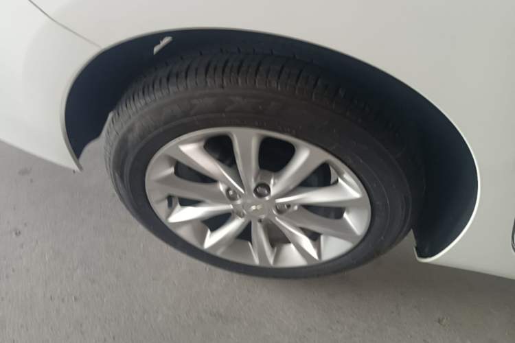 Used Chevrolet Cruze 2018 320 Automatic Xuanfeng Urban Edition Right Rear Wheel Hub
