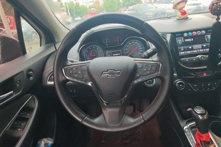 Used Chevrolet Cruze 2018 Redline 330T Dual-Clutch Flagship Edition Steering Wheel