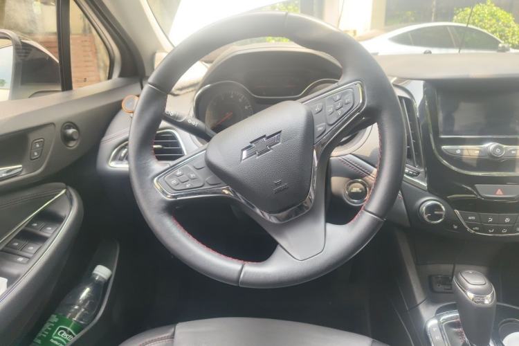 Used Chevrolet Cruze 2018 Redline 330T Dual-Clutch Flagship Edition Steering Wheel