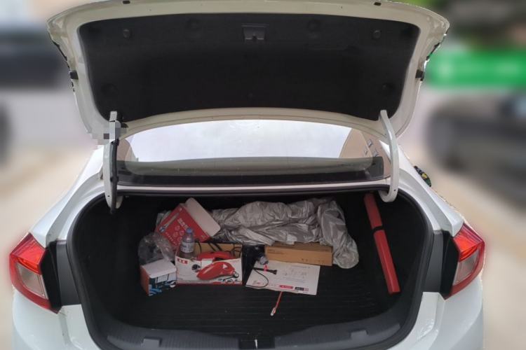 Used Chevrolet Cruze 2018 320 Automatic Pioneer Sunroof Edition Trunk