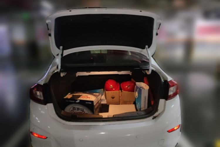 Used Chevrolet Cruze 2018 320 Automatic Pioneer Sunroof Edition Trunk