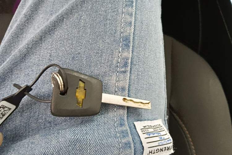 Used Chevrolet Cruze 2018 Hatchback 320 Automatic Pioneer Sunroof Edition Vehicle Key