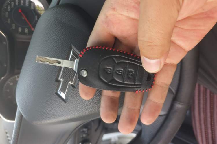Used Chevrolet Cruze 2018 Redline 320 Automatic Pioneer Edition Vehicle Key