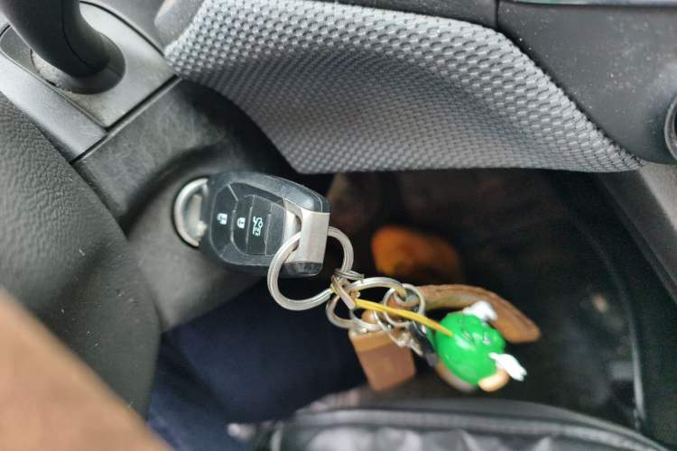 Used Chevrolet Cruze 2018 320 Automatic Pioneer Sunroof Edition Vehicle Key
