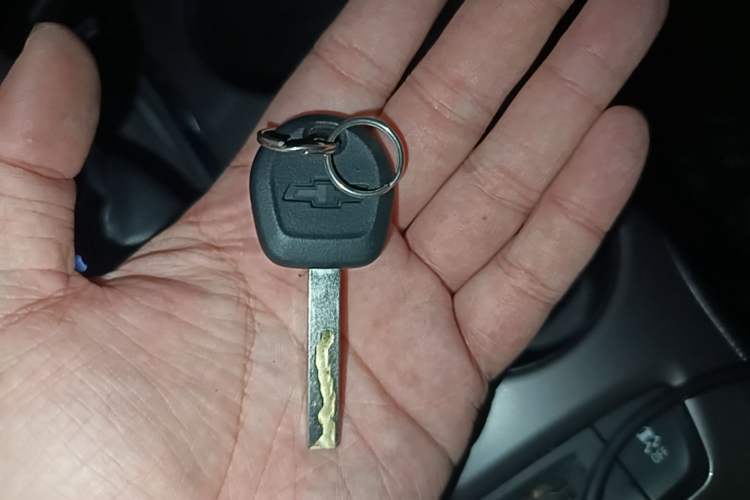 Used Chevrolet Cruze 2018 Redline 320 Automatic Pioneer Edition Vehicle Key