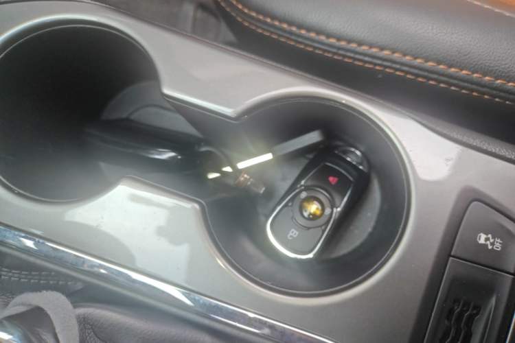 Used Chevrolet Cruze 2018 320 Automatic Pioneer Sunroof Edition Vehicle Key