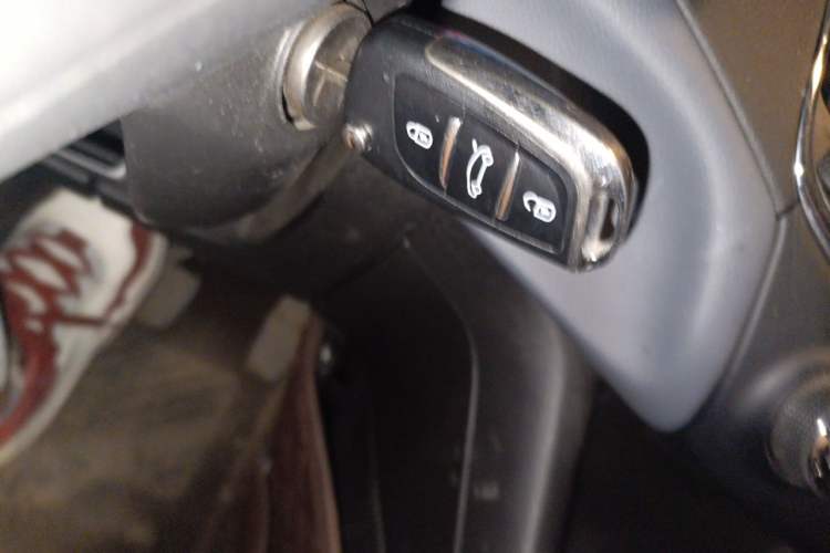 Used Chevrolet Cruze 2018 Redline 320 Automatic Xuanfeng Urban Edition Vehicle Key