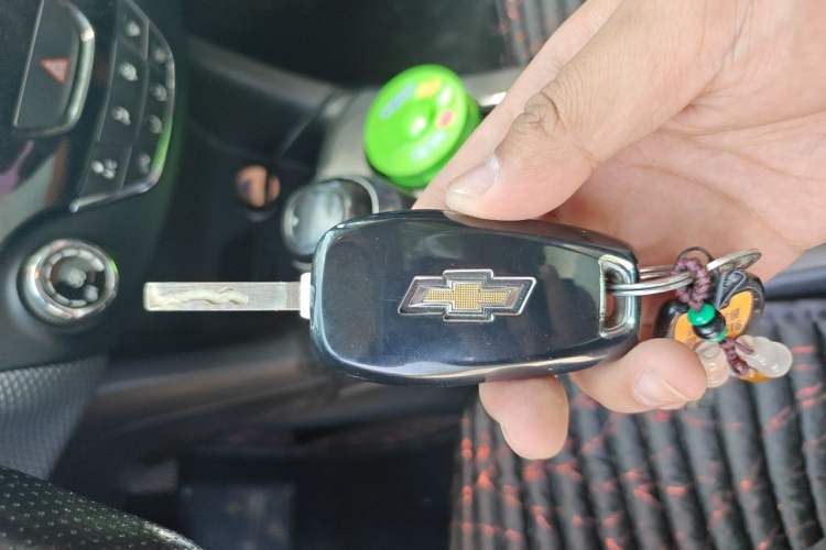 Used Chevrolet Cruze 2018 320 Automatic Pioneer Sunroof Edition Vehicle Key
