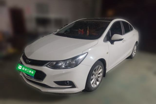Used Chevrolet Cruze 2018 320 Manual Xuanfeng Edition