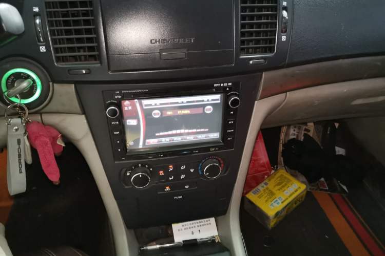 Used Chevrolet Epica 2008 2.0 SE Manual Comfort Version Audio And AC Panel