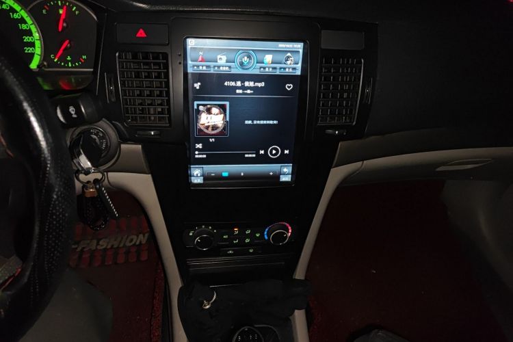 Used Chevrolet Epica 2010 1.8 ZhiZhen Edition MT Audio And AC Panel