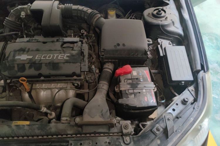 Used Chevrolet Epica 2010 1.8 Luxury Navigation Model MT Engine Bay Left