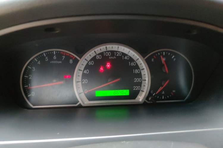 Used Chevrolet Epica 2010 1.8 Luxury Navigation Model MT Instrument Cluster