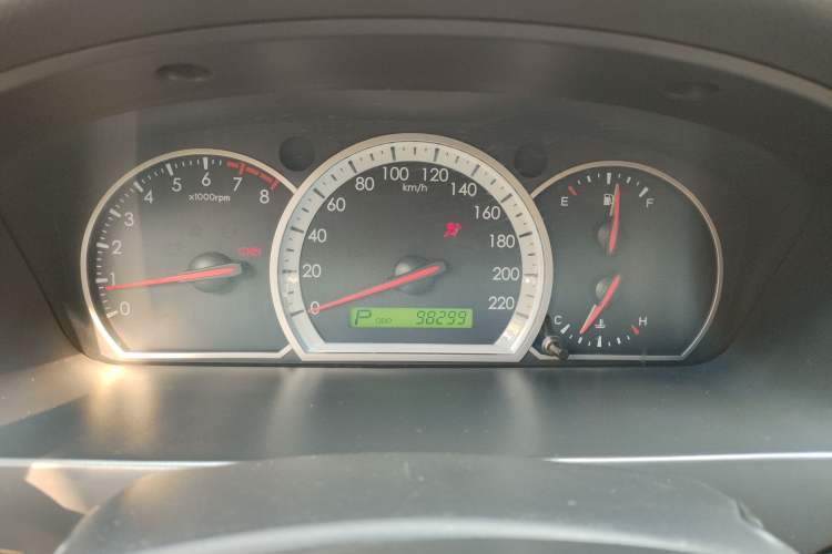 Used Chevrolet Epica 2010 1.8 Comfort Edition AT Instrument Cluster