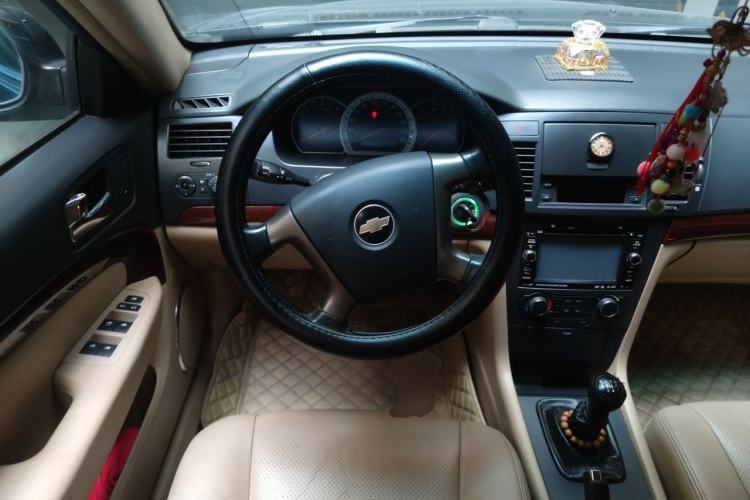 Used Chevrolet Epica 2010 1.8 Luxury Navigation Model MT Steering Wheel