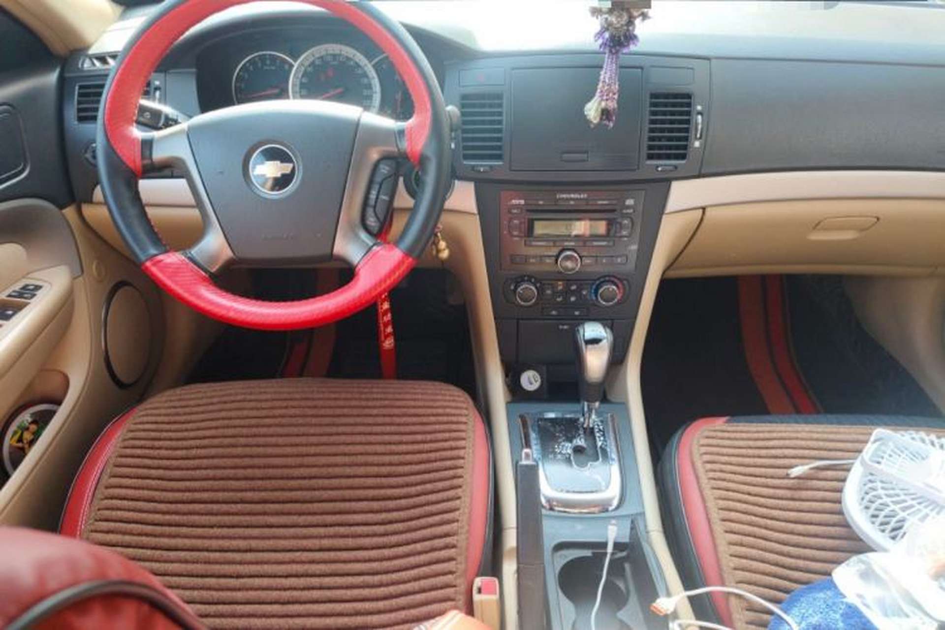 Used Chevrolet Epica 2010 1.8 Comfort Edition MT Center Console