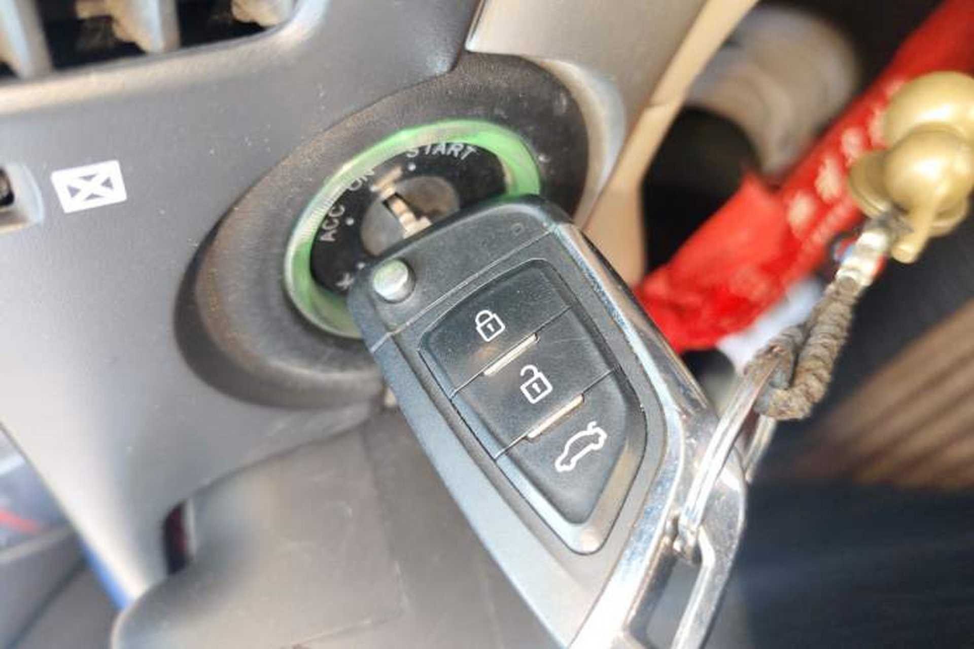 Used Chevrolet Epica 2010 1.8 Comfort Edition MT Vehicle Key