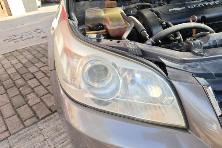 Used Chevrolet Epica 2010 1.8 Comfort Edition AT Right Front Headlight