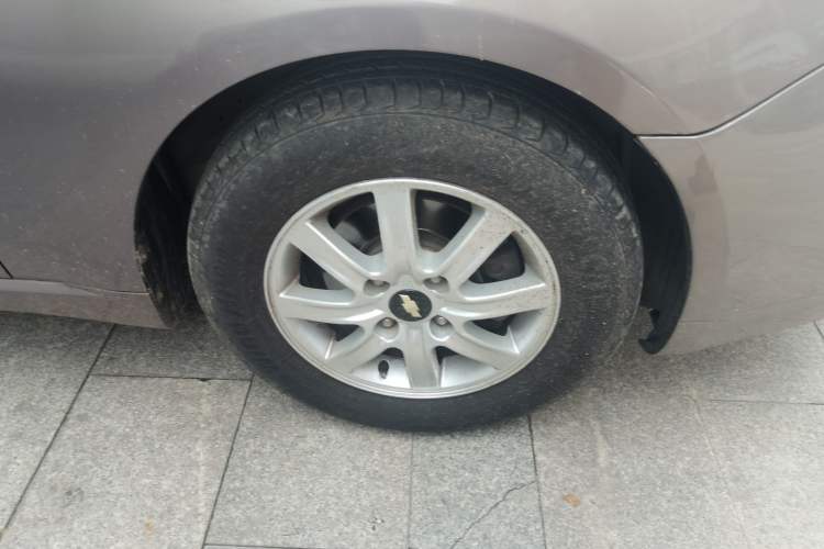 Used Chevrolet Epica 2010 1.8 Comfort Edition AT Right Front Wheel Hub