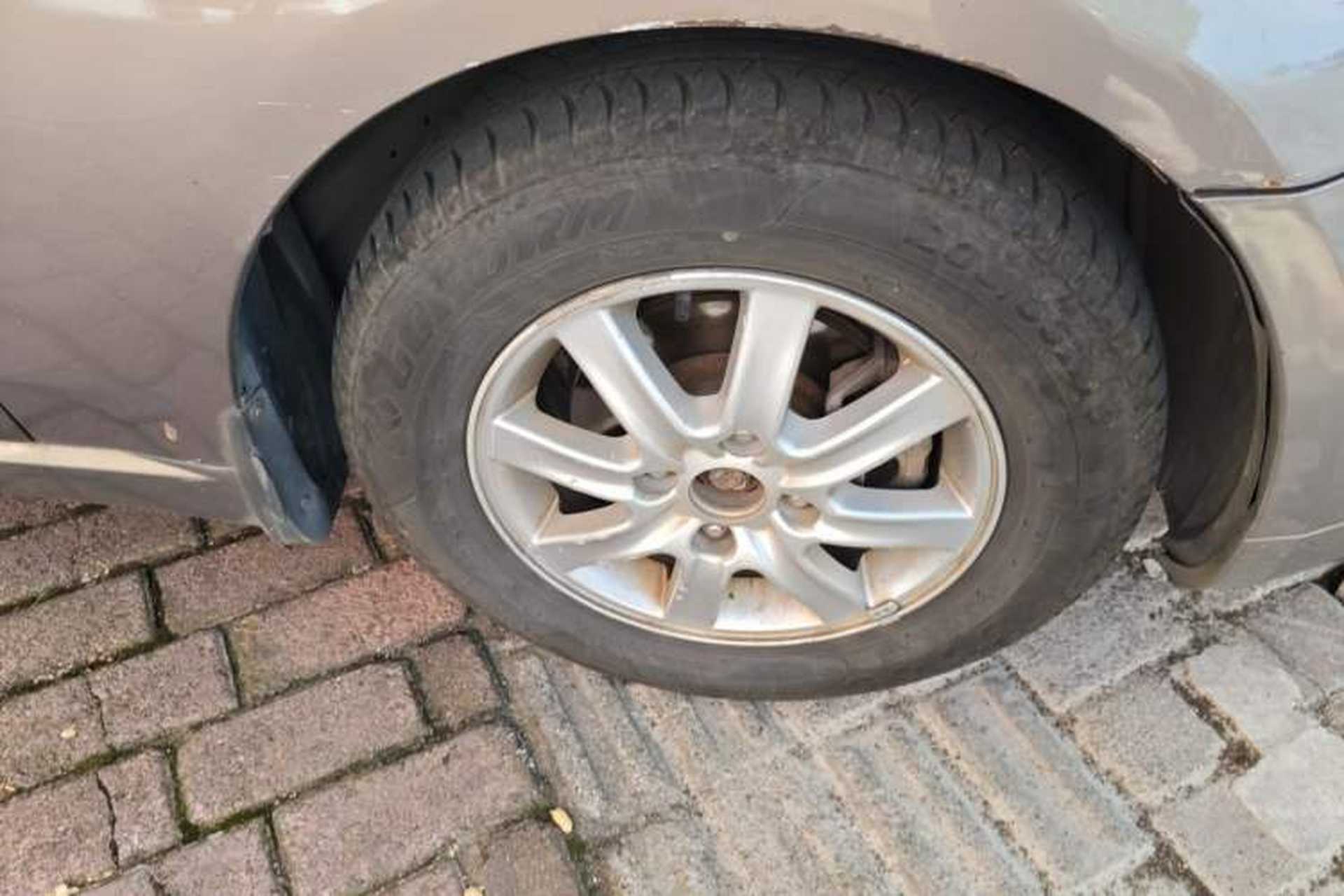 Used Chevrolet Epica 2010 1.8 Comfort Edition AT Right Front Wheel Hub