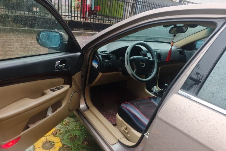 Used Chevrolet Epica 2010 1.8 Luxury Edition MT Driver Seat