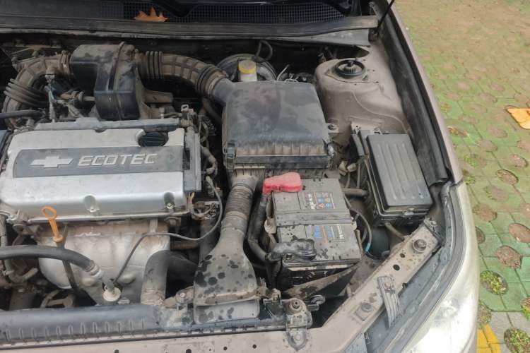 Used Chevrolet Epica 2010 1.8 Luxury Edition MT Engine Bay Left