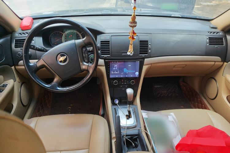 Used Chevrolet Epica 2011 1.8 Comfort Edition AT Center Console
