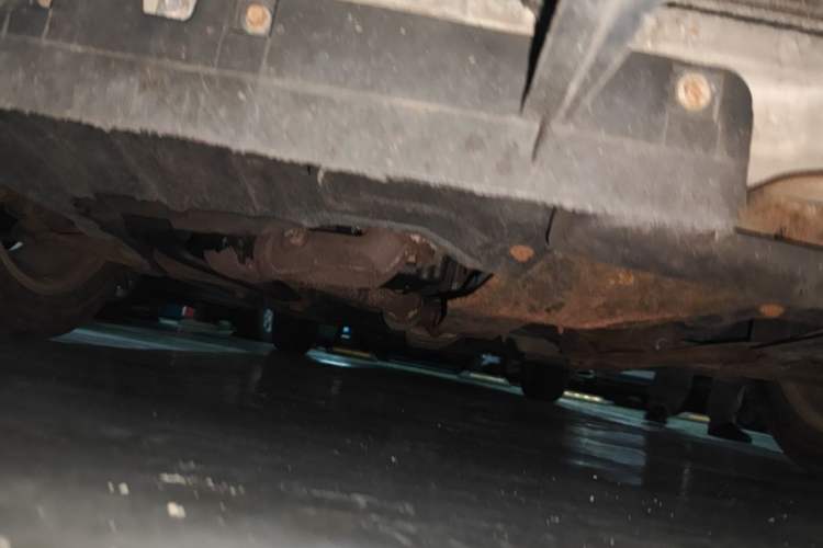 Used Chevrolet Epica 2011 1.8 Luxury Edition MT Chassis Front