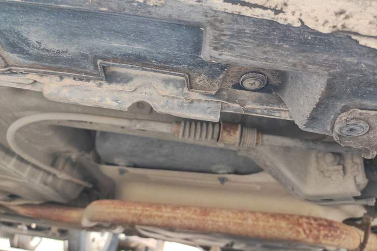 Used Chevrolet Epica 2011 1.8 ZhiZhen Edition MT Chassis Rear Left