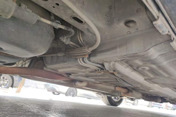 Used Chevrolet Epica 2011 1.8 ZhiZhen Edition MT Chassis Rear Right