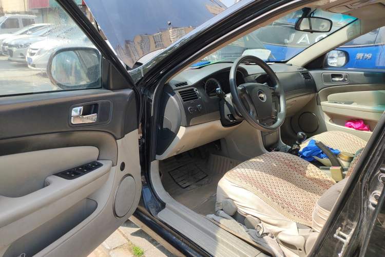 Used Chevrolet Epica 2011 1.8 ZhiZhen Edition MT Driver Seat