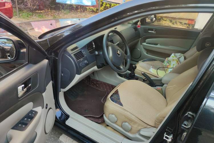 Used Chevrolet Epica 2011 1.8 ZhiZhen Edition MT Driver Seat